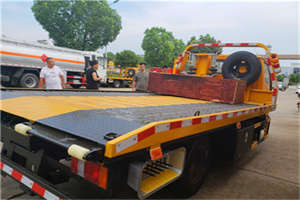 郾城附近拖车电话号码服务